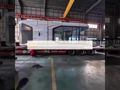 태양광 패널 및 LED 조명이 있는 우주 캡슐 하우스 11.5m