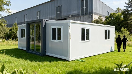 주문 Foldable 20ft Container House with More Than 20 Years Lifespan L5900*W2220*H2480mm Folded Size and 2.0mm Top Beam Bending Parts 온라인 제조